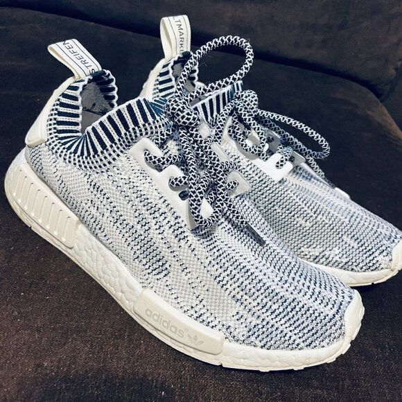 Mint Condition Adidas NMD Runner PK Glitch Camo Black White Nomad 6 Men 7 womens - Picture 1 of 9